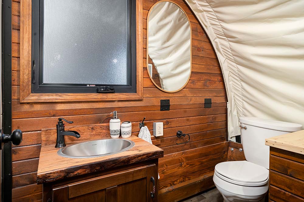 Covered Wagon Interior Bathroom