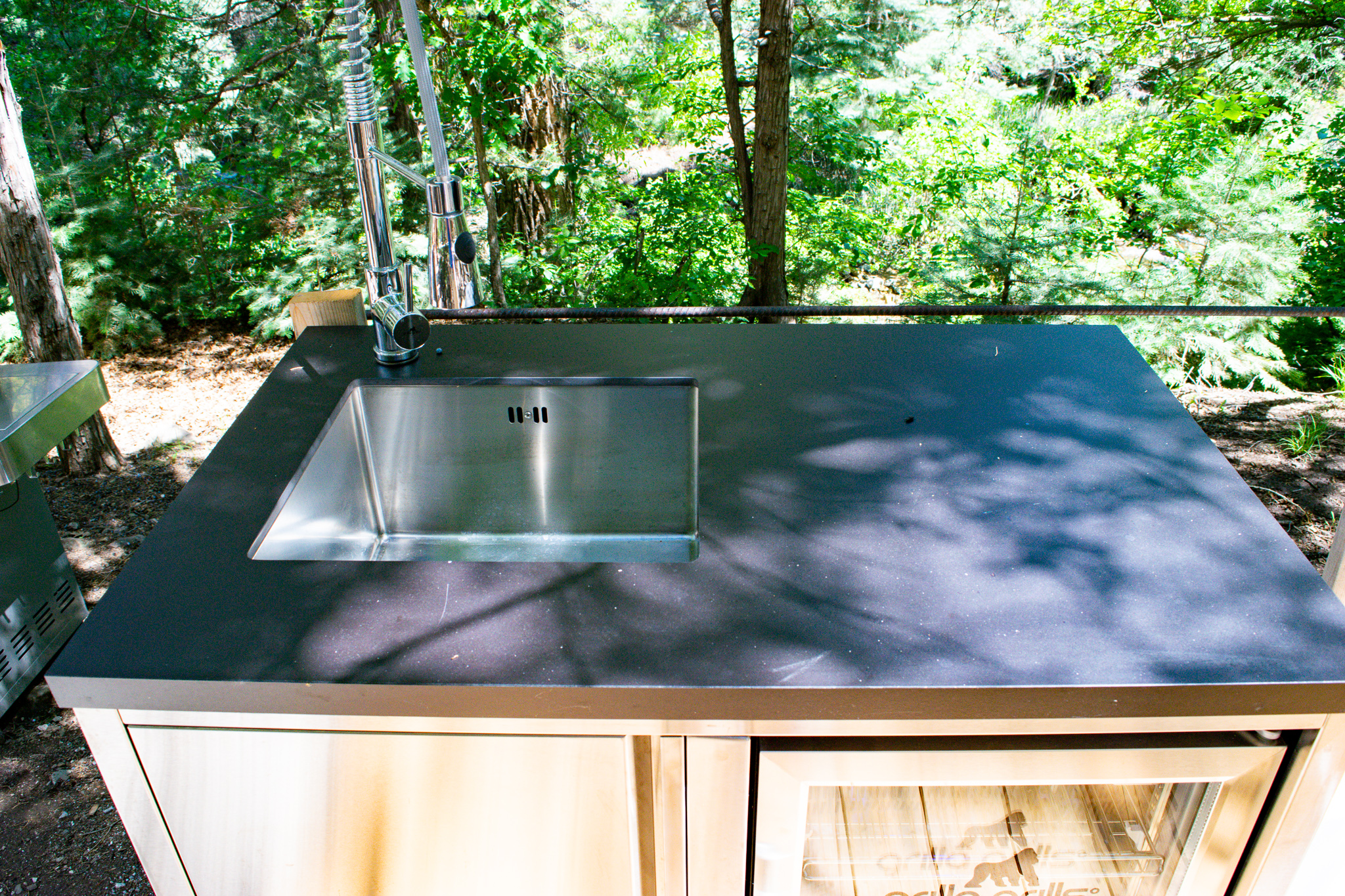 Covered Wagon Outdoor Kitchen Sink Countertop